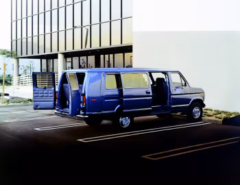 1990 Ford E-250 Econoline Super Wagon XL