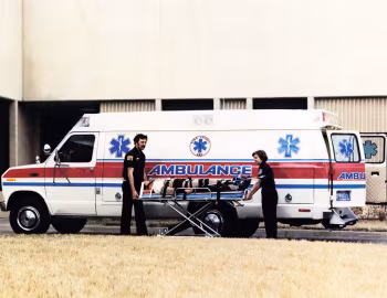 Ford E-250 Super Van Ambulance '1983–91