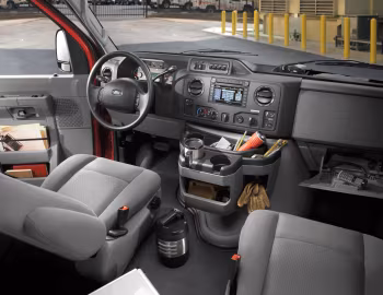 Interior 2008–pr. Ford E-Series '2007–pr.