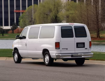 1998 Ford E-150 Club Wagon XLT