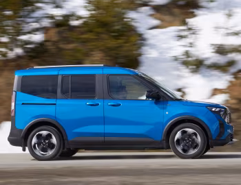Ford E-Tourneo Courier Active [EU-spec] '2024–pr.