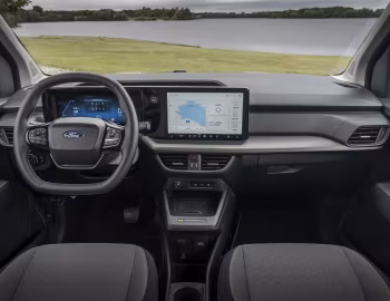 Panel frontal Ford E-Tourneo Courier Titanium [EU-spec] '2024–pr.