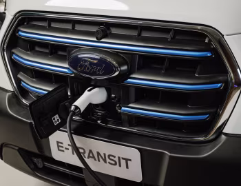 Ford E-Transit Chassis Cab [Latam] '2024–pr.