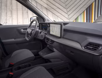 Interior Ford E-Transit Courier [EU-spec] '2024–pr.