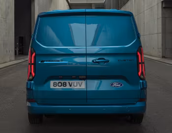 Ford E-Transit Custom Limited Van [UK-spec] '2024–pr.