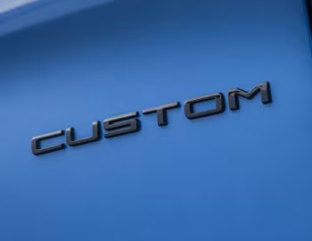 Ford E-Transit Custom Sport Van [EU-spec] '2024–pr.