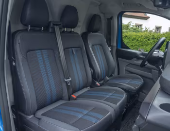 Interior Ford E-Transit Custom Sport Van [EU-spec] '2024–pr.