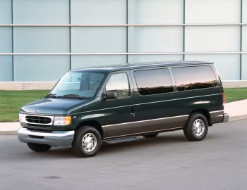 1999–2002 Ford E-150 Chateau Wagon