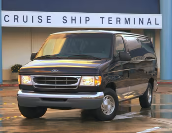 1999–2002 Ford E-150 Chateau Wagon