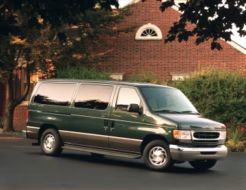 1999–2002 Ford E-150 Chateau Wagon