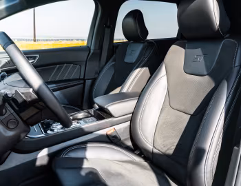 Интерьер 2019–24 Ford Edge ST [North America] '2018–24
