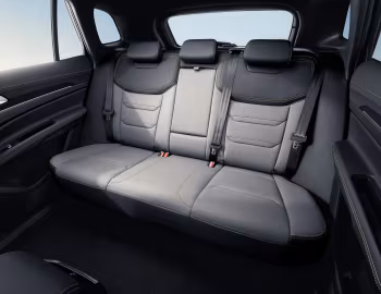 Interior Ford Equator Sport PHEV [China] '2024–pr.