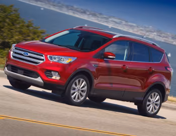 2017–19 Ford Escape Titanium [North America] '2016–19