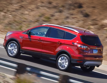 2017–19 Ford Escape Titanium [North America] '2016–19