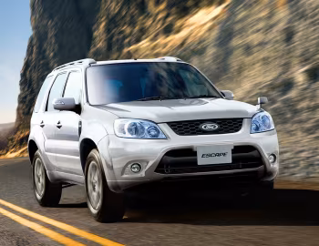 Ford Escape [Japan] '2010–12