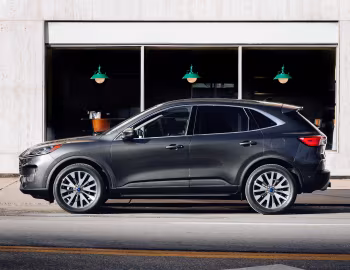 2020–22 Ford Escape Hybrid Titanium [North America] '2019–22