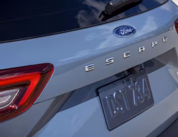 2023–pr. Ford Escape Plug-In Hybrid [North America] '2022–pr.