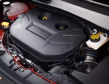 Bajo el capó 2017–19 Ford Escape Titanium [North America] '2016–19