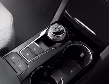 Интерьер Ford Escape Titanium [China] '2019–н.в.