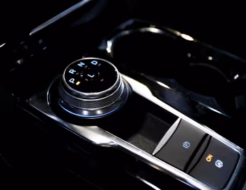 Интерьер Ford Escape Titanium [China] '2019–н.в.