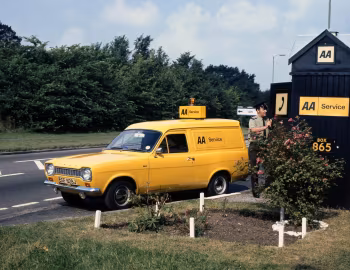 Ford Escort Panel Van [UK-spec] '04.1968–11.1974