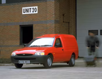 Ford Escort 75 Van [UK-spec] '1995–2002