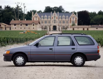 Ford Escort CLX Turnier [EU-spec] '1990–92