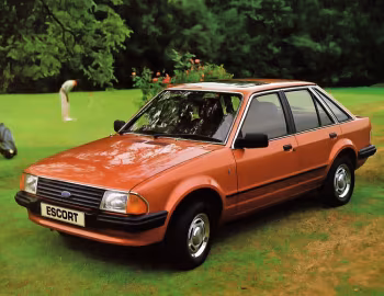 Ford Escort Ghia 5-door [UK-spec] '1980–86