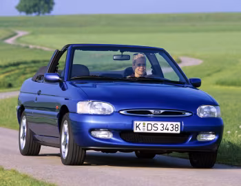 Ford Escort Ghia Cabriolet [Worldwide] '01.1995–09.1997