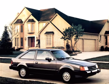 1987 Ford Escort GL 2-door [North America] (21 61D)