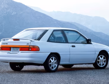 1993 Ford Escort LX Sport Hatchback [US-spec] (P-11) '1992–93