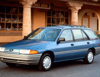1991 Ford Escort LX Station Wagon [US-spec] (P 15) '10.1990–91
