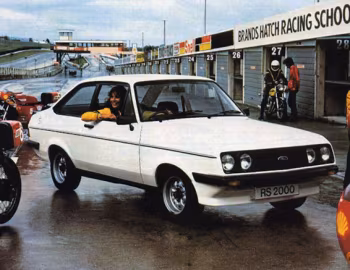 Ford Escort RS2000 [UK-spec] '01.1976–77