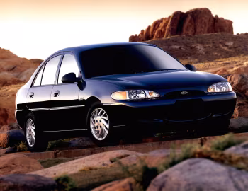 1999–2002 Ford Escort SE Sport [North America]