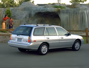 1998–99 Ford Escort SE Wagon [North America] '1997–99