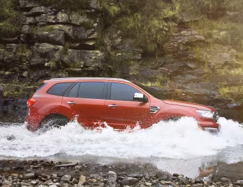 Ford Everest [Thailand] '2015–18