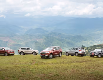 Ford Everest [Thailand] '2015–18
