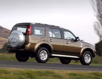 Ford Everest '2009–13