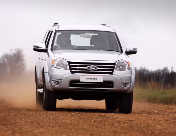 Ford Everest '2009–13
