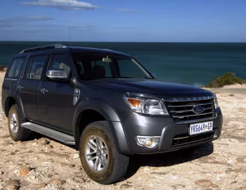 Ford Everest '2009–13