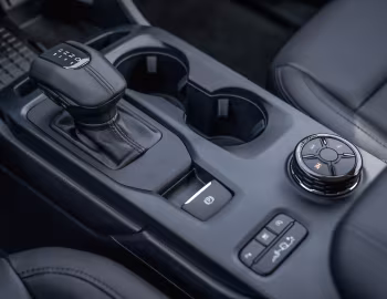 Interior Ford Everest Limited [UAE] '2023–pr.