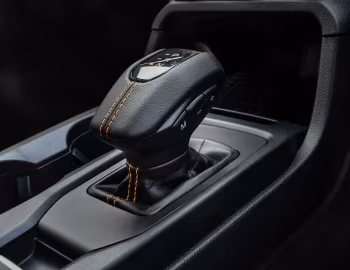 Интерьер Ford Everest "Wildtrak" [South Africa] '2023–н.в.