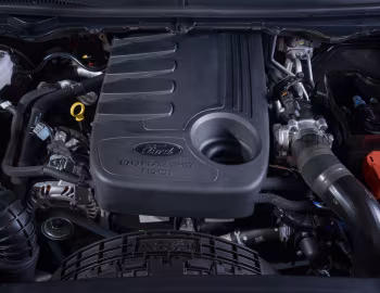 Bajo el capó Ford Everest XLS [South Africa] '2015–19