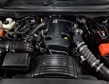 Bajo el capó Ford Everest XLT [South Africa] '2019–22
