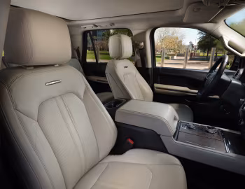 Interior 2018–21 Ford Expedition MAX Platinum '2017–21
