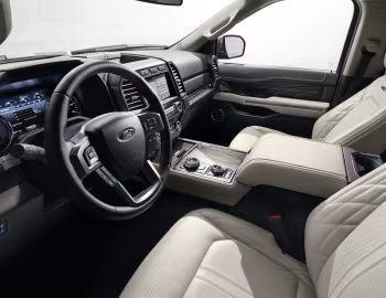Інтер'єр 2018–21 Ford Expedition Platinum '2017–21