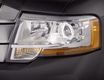 2015–17 Ford Expedition Platinum [North America] (U3242) '02.2014–09.2017