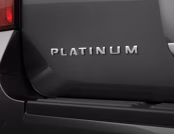 2015–17 Ford Expedition Platinum [North America] (U3242) '02.2014–09.2017