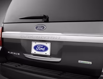 2015–17 Ford Expedition Platinum [North America] (U3242) '02.2014–09.2017