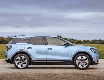 Ford Explorer Premium [UK-spec] '2024–pr.
